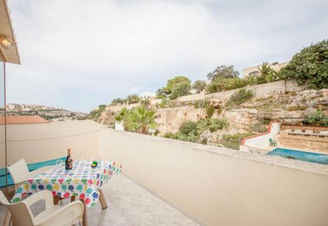 Pool And Sea Merill Apartments - Happy Rentals Mellieħa Kültér fotó